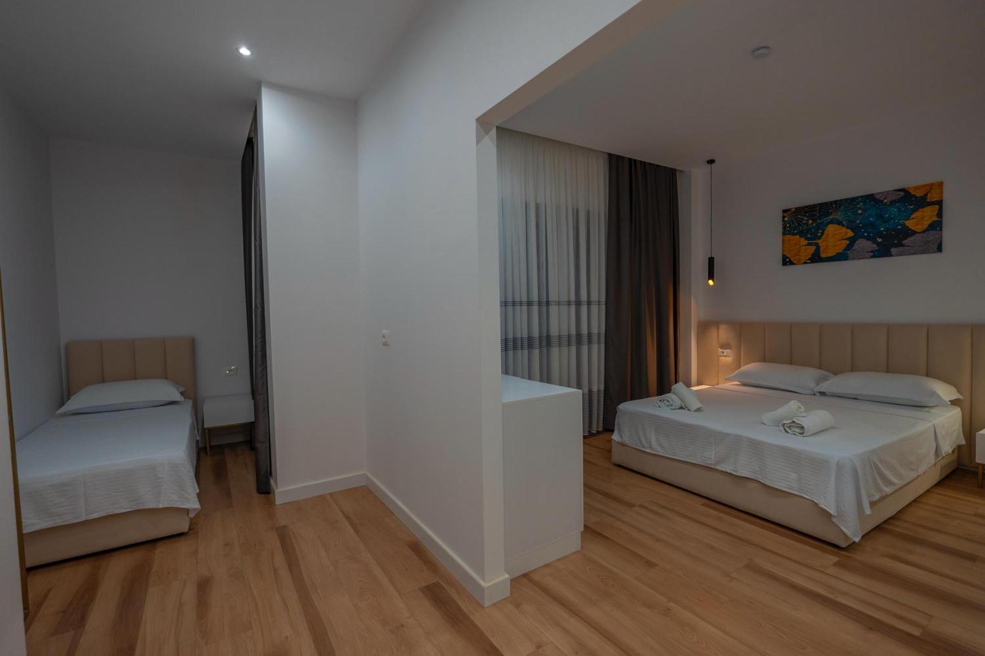Hotel apartamentowy & Arnil 4*