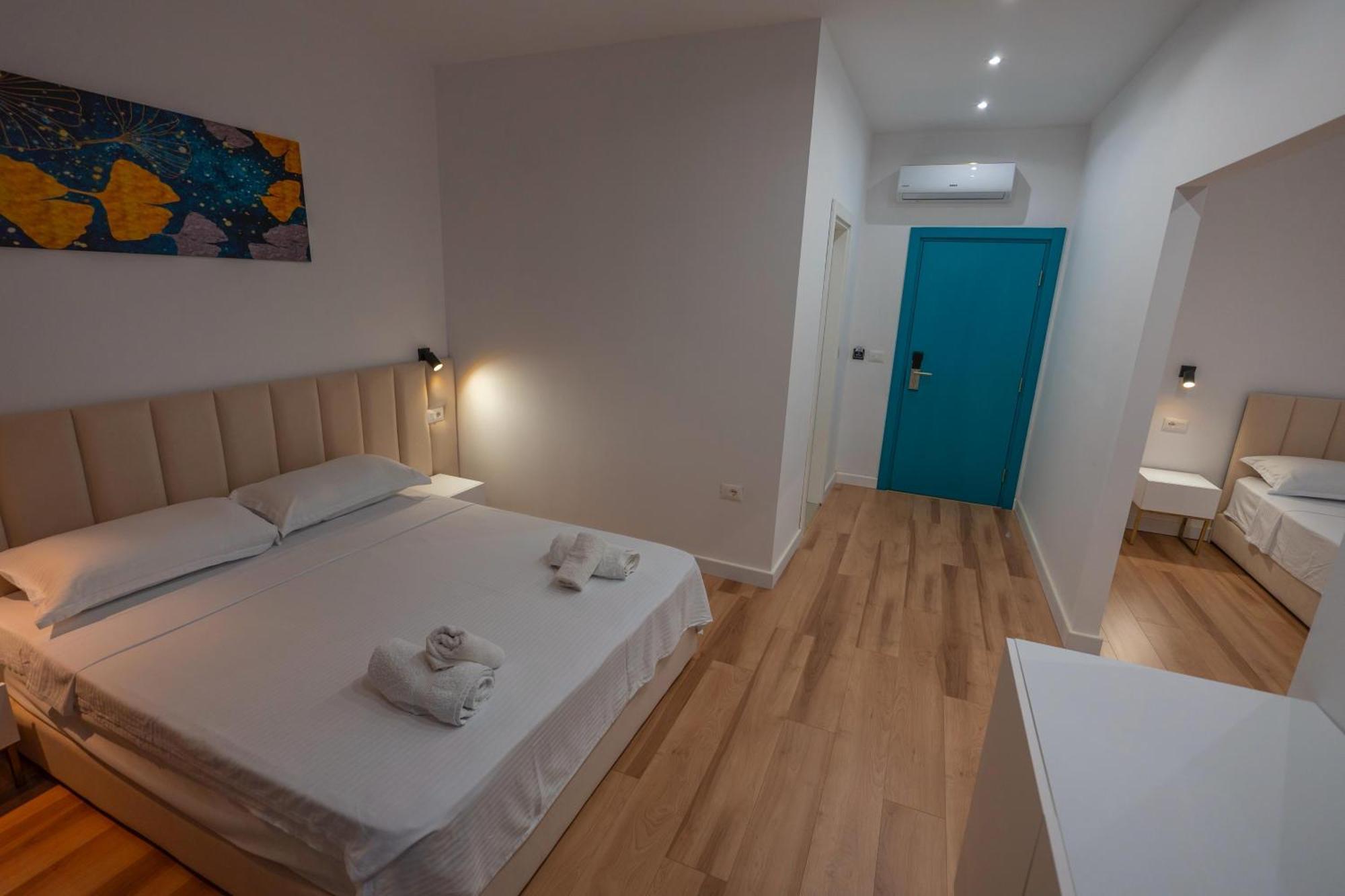 Hotel apartamentowy & Arnil 4*