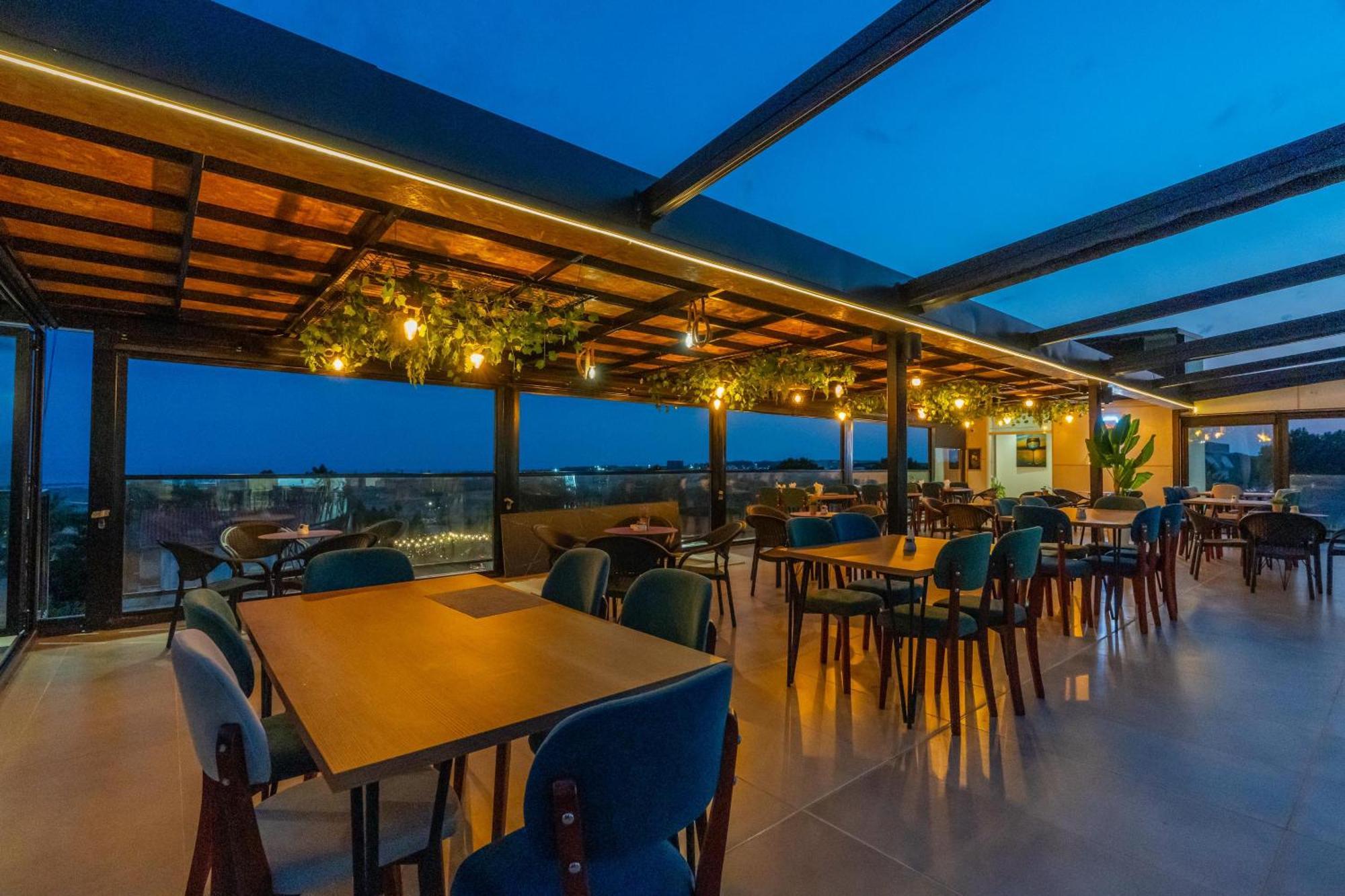 Hotel apartamentowy & Arnil Velipojë